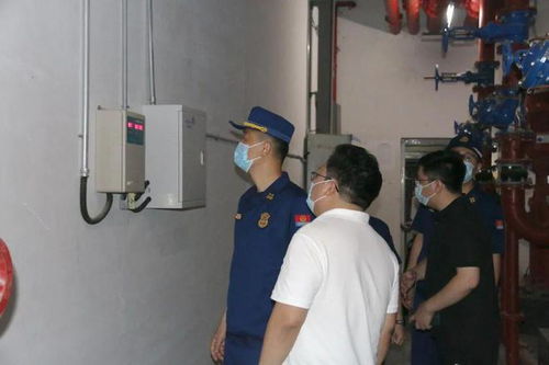 緊繃安全弦 織密防護網(wǎng)丨臺州消防組織對人員密集場所開展消防安全檢查