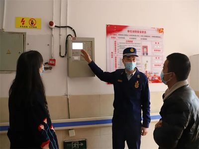 經(jīng)開大隊聯(lián)合區(qū)勞保局開展養(yǎng)老服務機構消防安全專項檢查