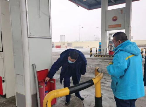 我為群眾辦實(shí)事丨雙遼市消防救援大隊(duì)開展轄區(qū)易燃易爆場所消防檢查和服務(wù)指導(dǎo)